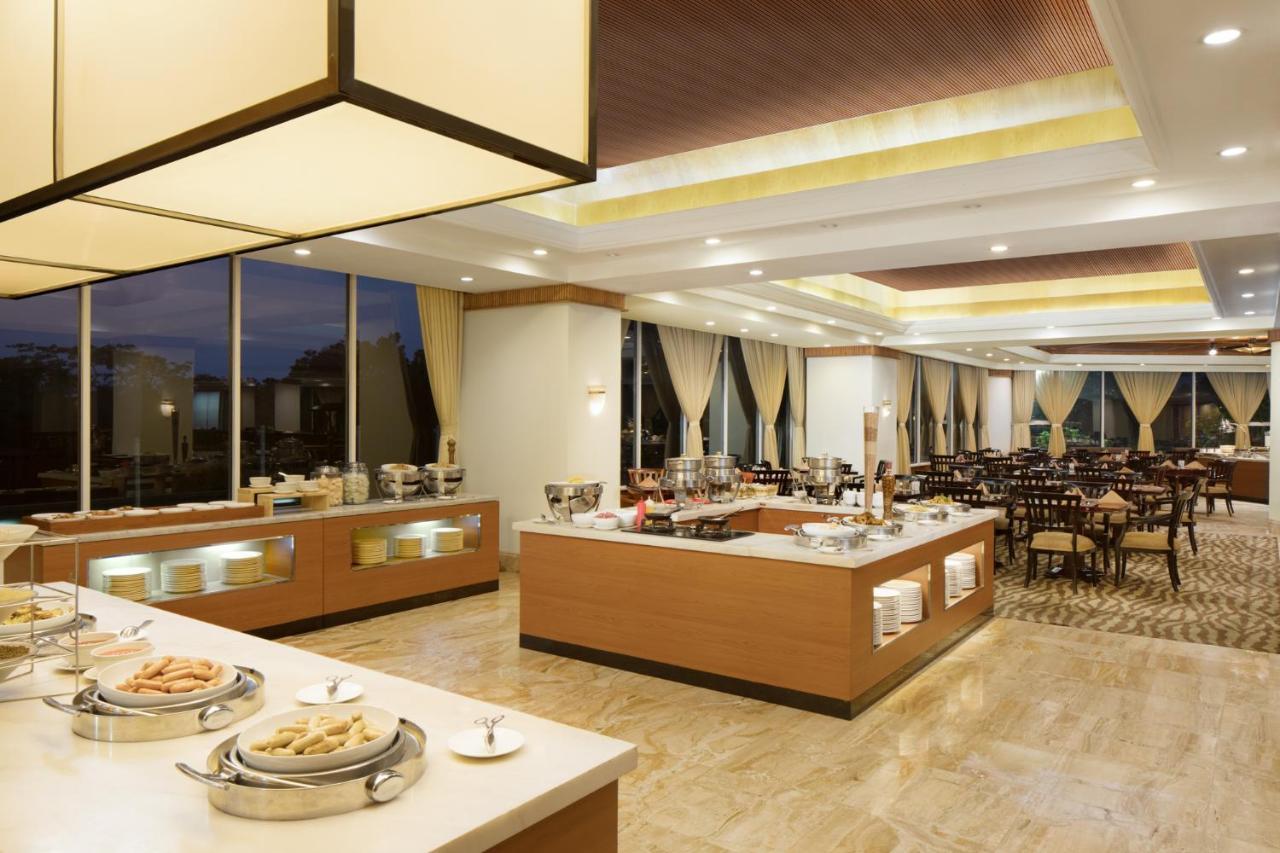 Aryaduta Bandung Exterior photo